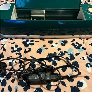 Cricut Explore Air 2 Teal Green Cutting Machine